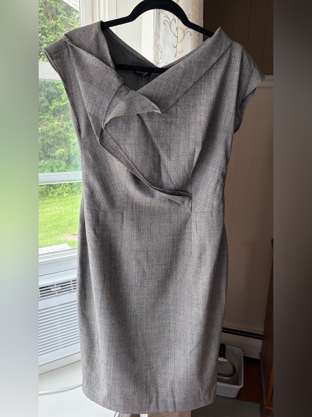 Escada Glen Plaid Draped Neck Minimalist Luxury Office Sheath Dress EUC Sz 6